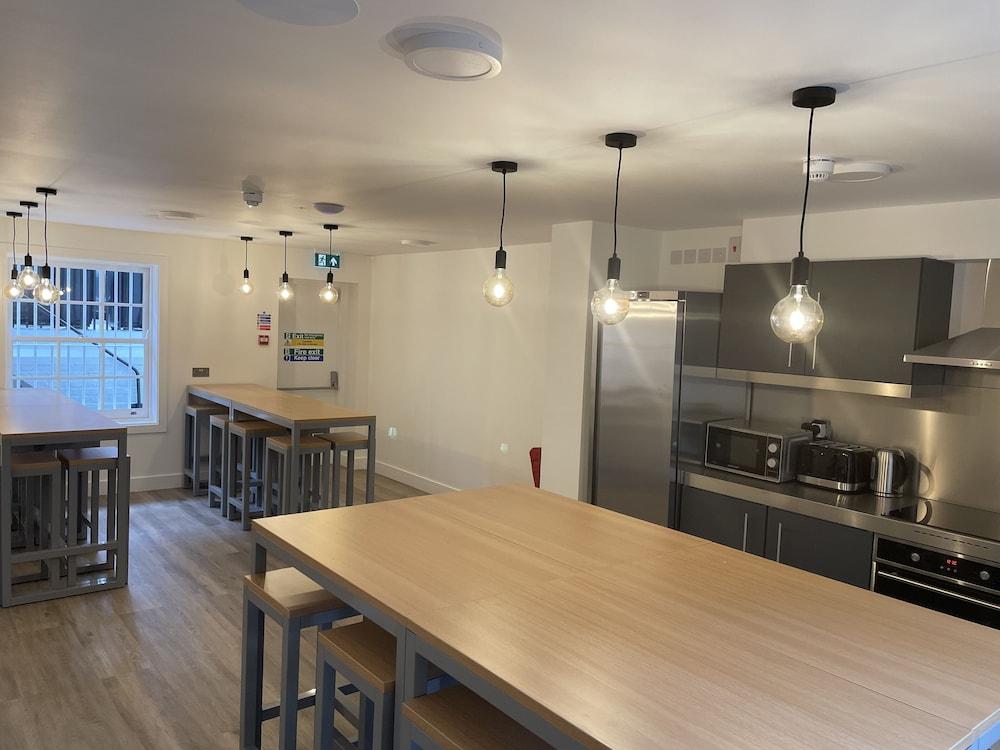Smart Camden Inn (Adults Only) Лондон Экстерьер фото