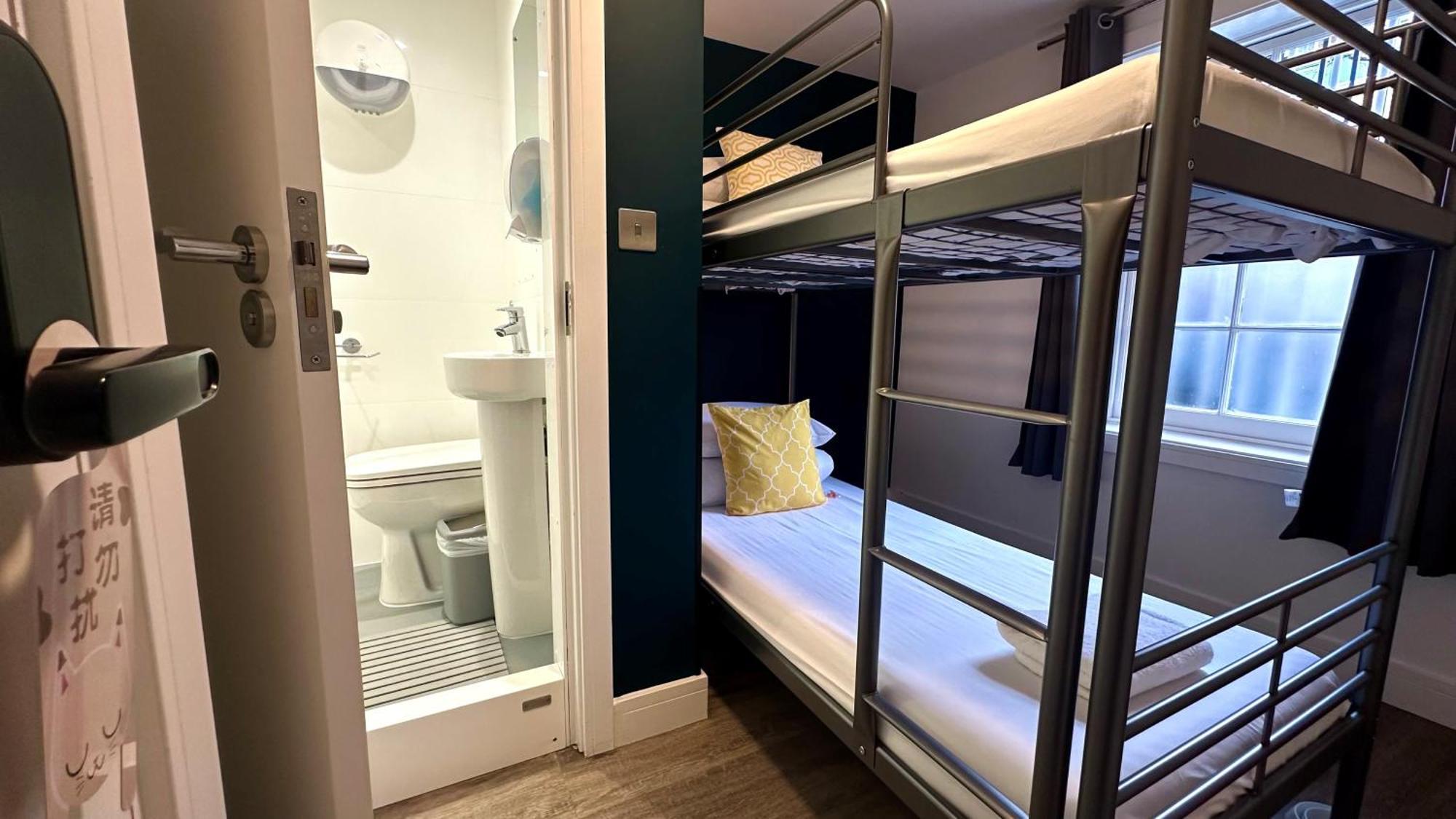 Smart Camden Inn (Adults Only) Лондон Экстерьер фото